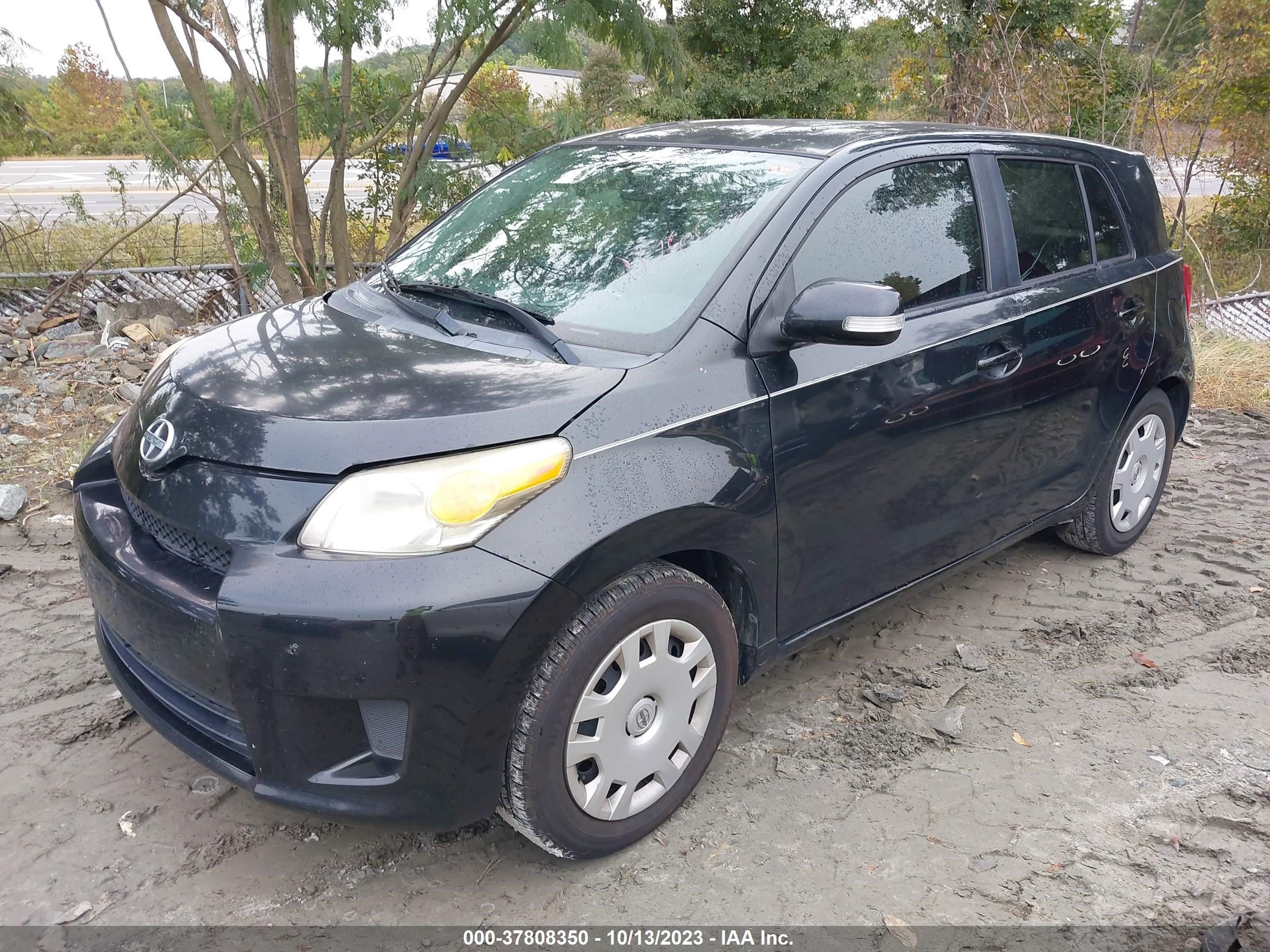 Photo 1 VIN: JTKKU4B4XC1018369 - SCION XD 