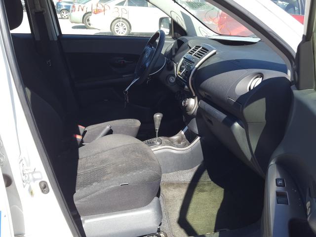 Photo 4 VIN: JTKKUPB40D1031120 - TOYOTA SCION XD 