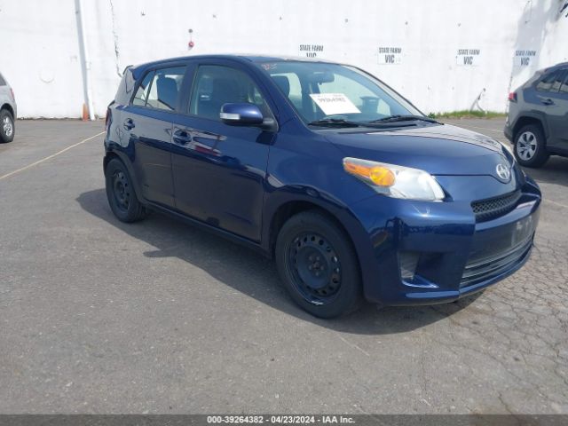 Photo 0 VIN: JTKKUPB40D1035880 - SCION XD 