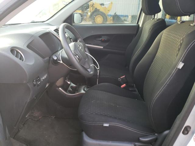 Photo 6 VIN: JTKKUPB40D1037693 - TOYOTA SCION XD 