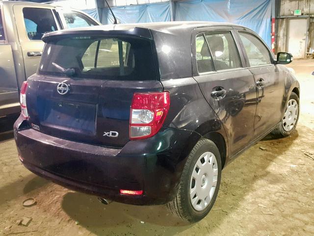 Photo 3 VIN: JTKKUPB40D1038827 - TOYOTA SCION XD 