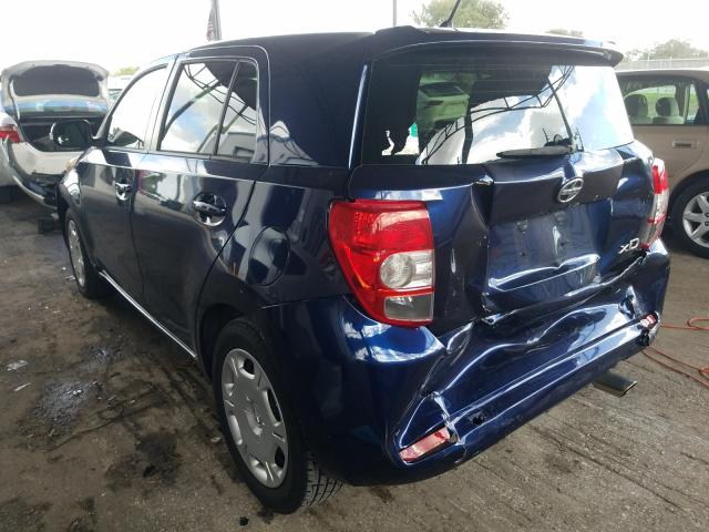 Photo 2 VIN: JTKKUPB41D1032938 - TOYOTA SCION XD 