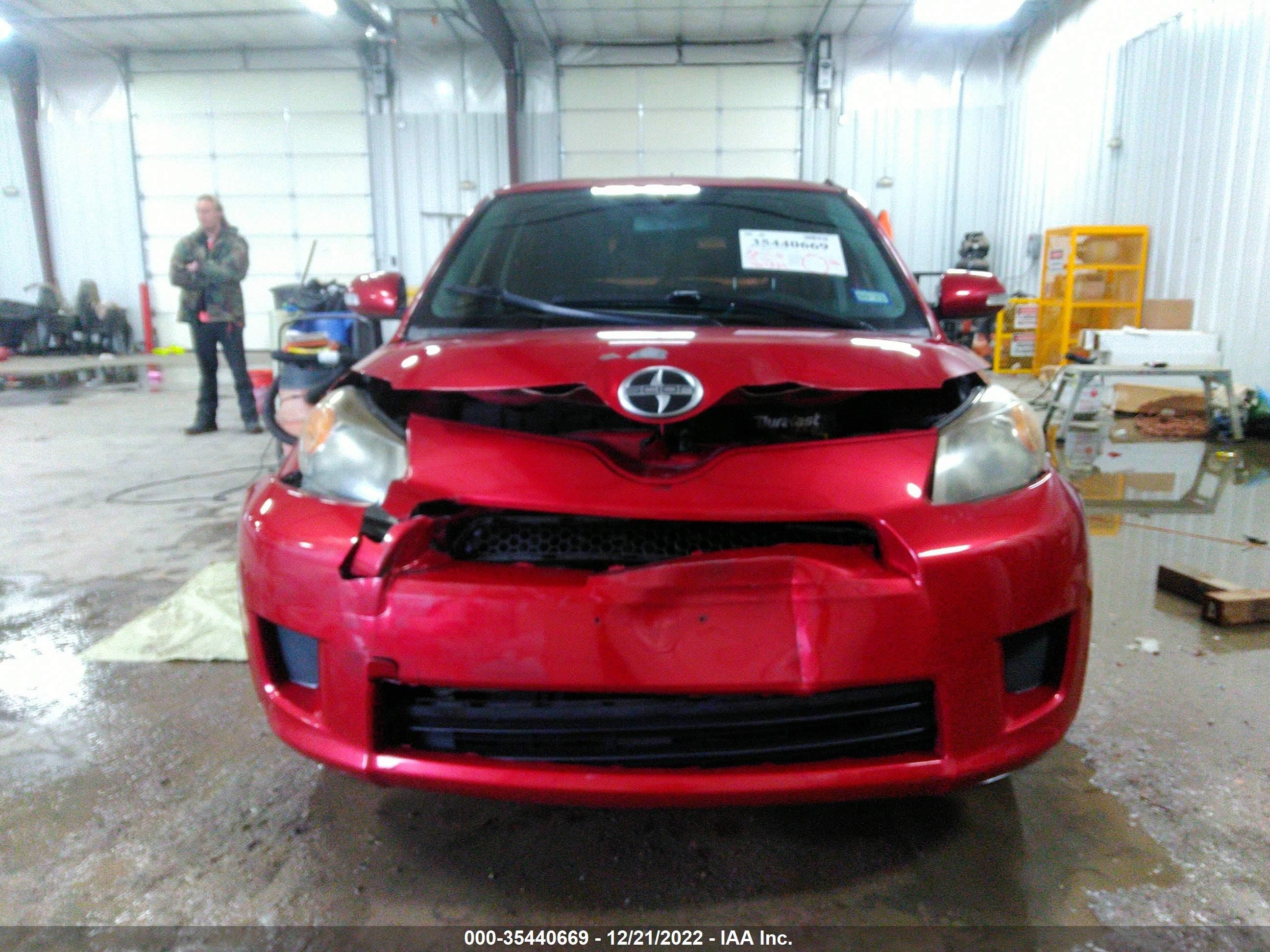 Photo 5 VIN: JTKKUPB43E1042551 - SCION XD 