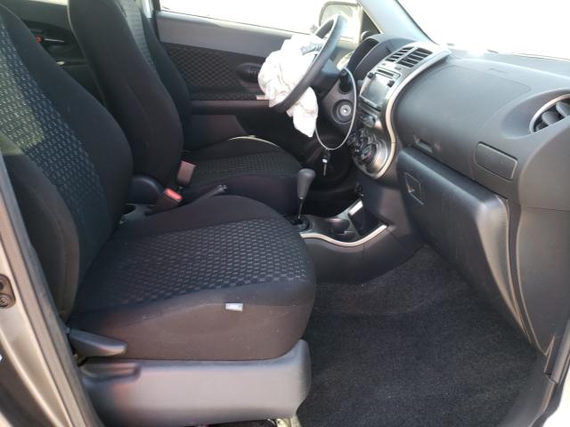 Photo 4 VIN: JTKKUPB43E1044171 - TOYOTA SCION XD 