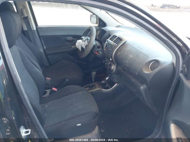 Photo 4 VIN: JTKKUPB45D1029069 - TOYOTA SCION XD 