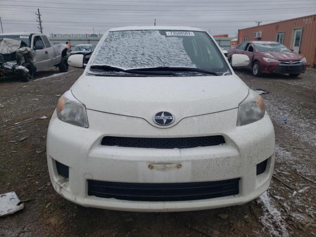 Photo 4 VIN: JTKKUPB45D1033980 - TOYOTA SCION XD 