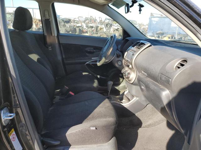 Photo 4 VIN: JTKKUPB45D1038239 - TOYOTA SCION XD 