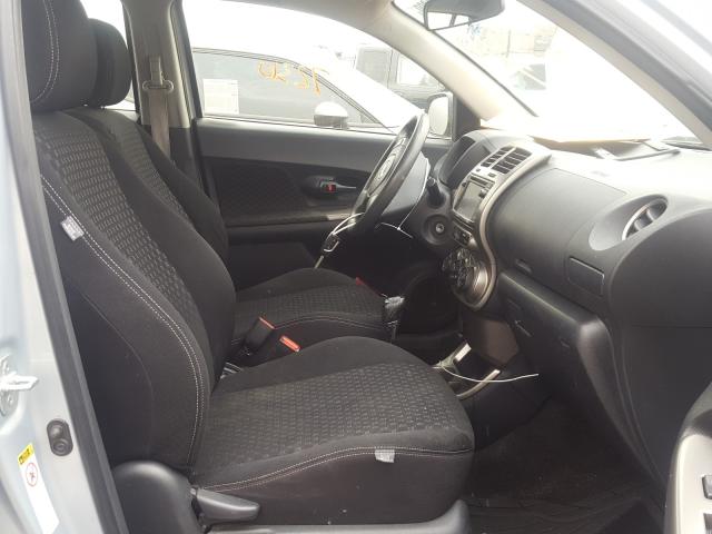 Photo 4 VIN: JTKKUPB45D1038824 - TOYOTA SCION XD 