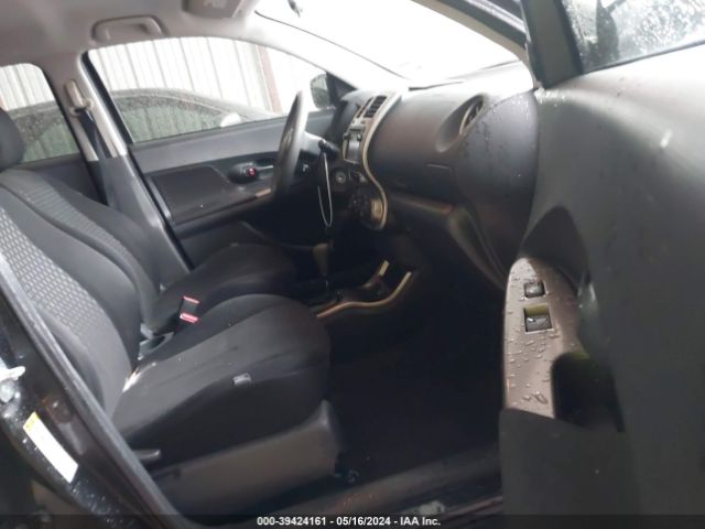 Photo 4 VIN: JTKKUPB45E1042521 - TOYOTA SCION XD 