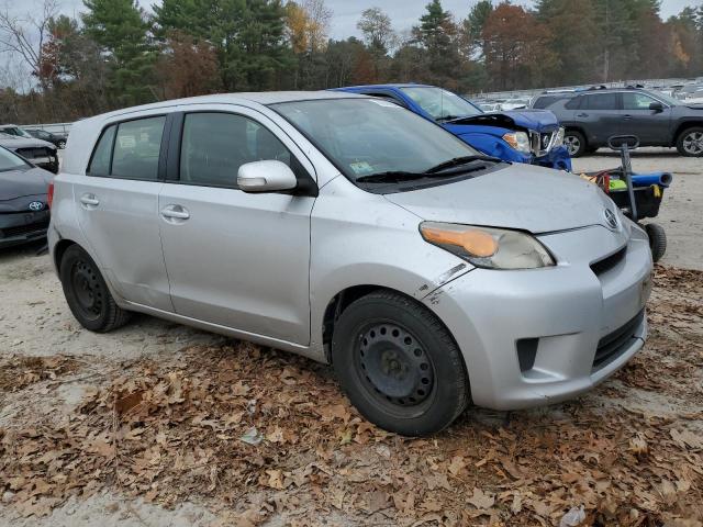 Photo 3 VIN: JTKKUPB46D1030473 - TOYOTA SCION XD 