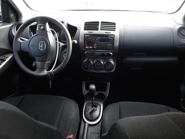 Photo 8 VIN: JTKKUPB46D1032059 - TOYOTA SCION XD 