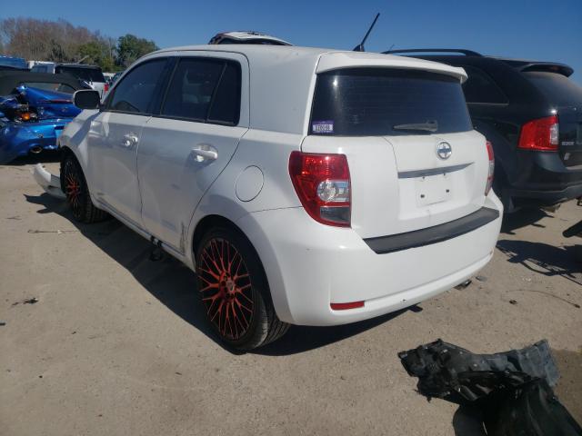 Photo 2 VIN: JTKKUPB46D1035673 - TOYOTA SCION XD 