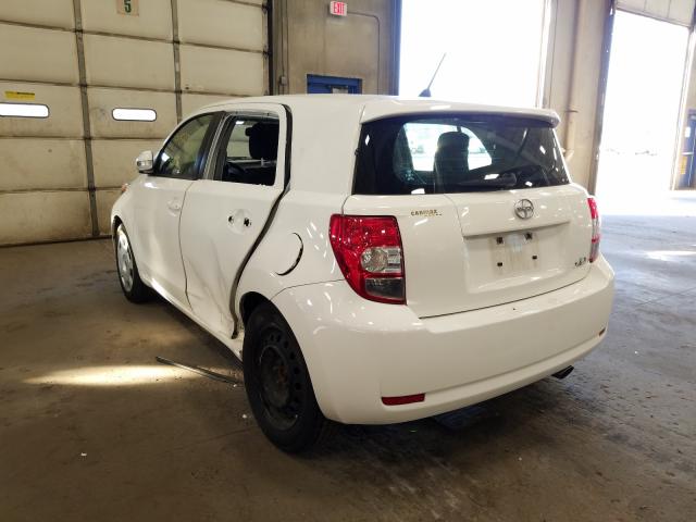 Photo 2 VIN: JTKKUPB47E1040902 - TOYOTA SCION XD 