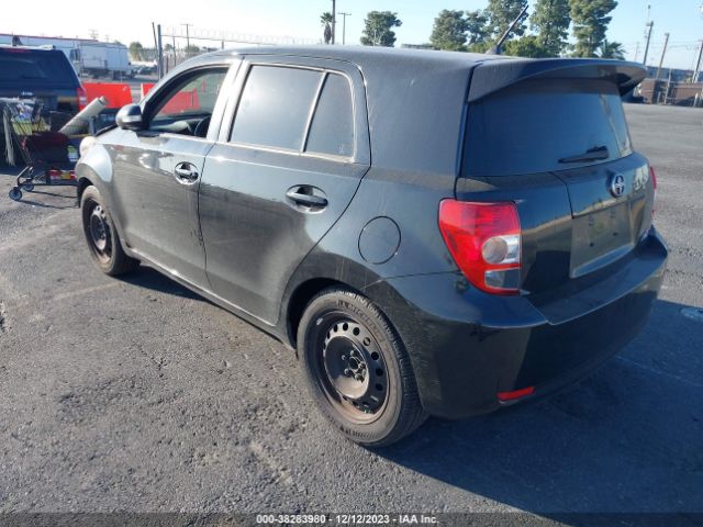 Photo 2 VIN: JTKKUPB47E1045145 - TOYOTA SCION XD 