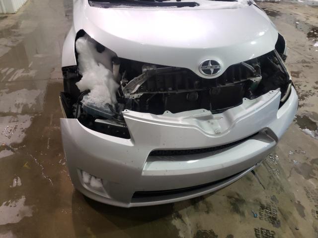 Photo 8 VIN: JTKKUPB48D1032936 - TOYOTA SCION XD 