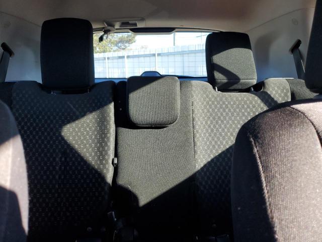 Photo 9 VIN: JTKKUPB48E1040889 - TOYOTA SCION XD 