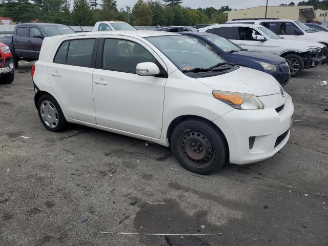 Photo 3 VIN: JTKKUPB48E1045025 - TOYOTA SCION XD 