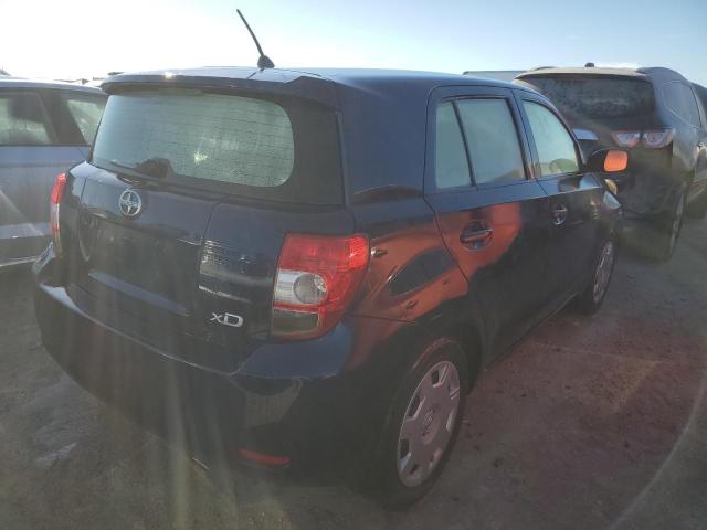 Photo 3 VIN: JTKKUPB49D1038034 - TOYOTA SCION XD 