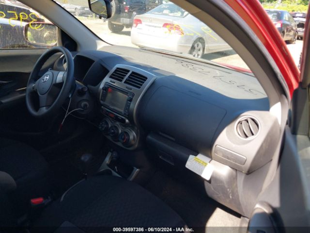 Photo 4 VIN: JTKKUPB49E1045695 - TOYOTA SCION XD 