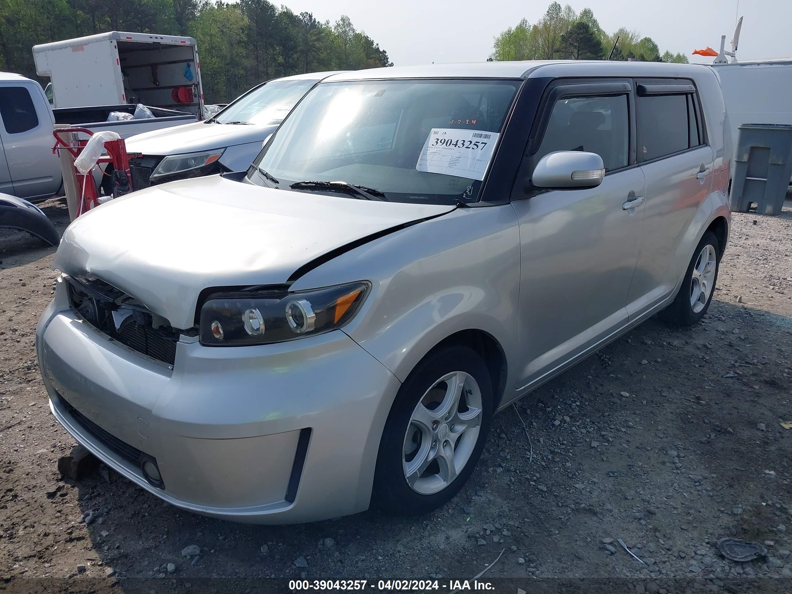 Photo 1 VIN: JTLKE50E081018317 - SCION XB 