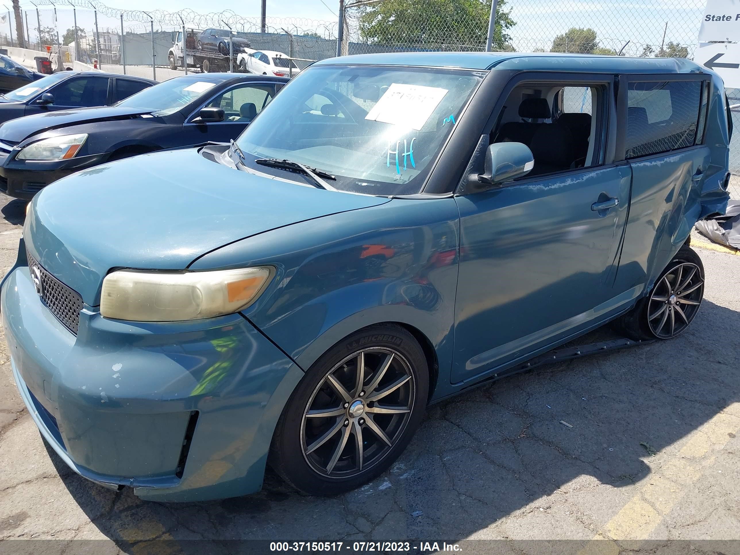 Photo 1 VIN: JTLKE50E181035787 - SCION XB 