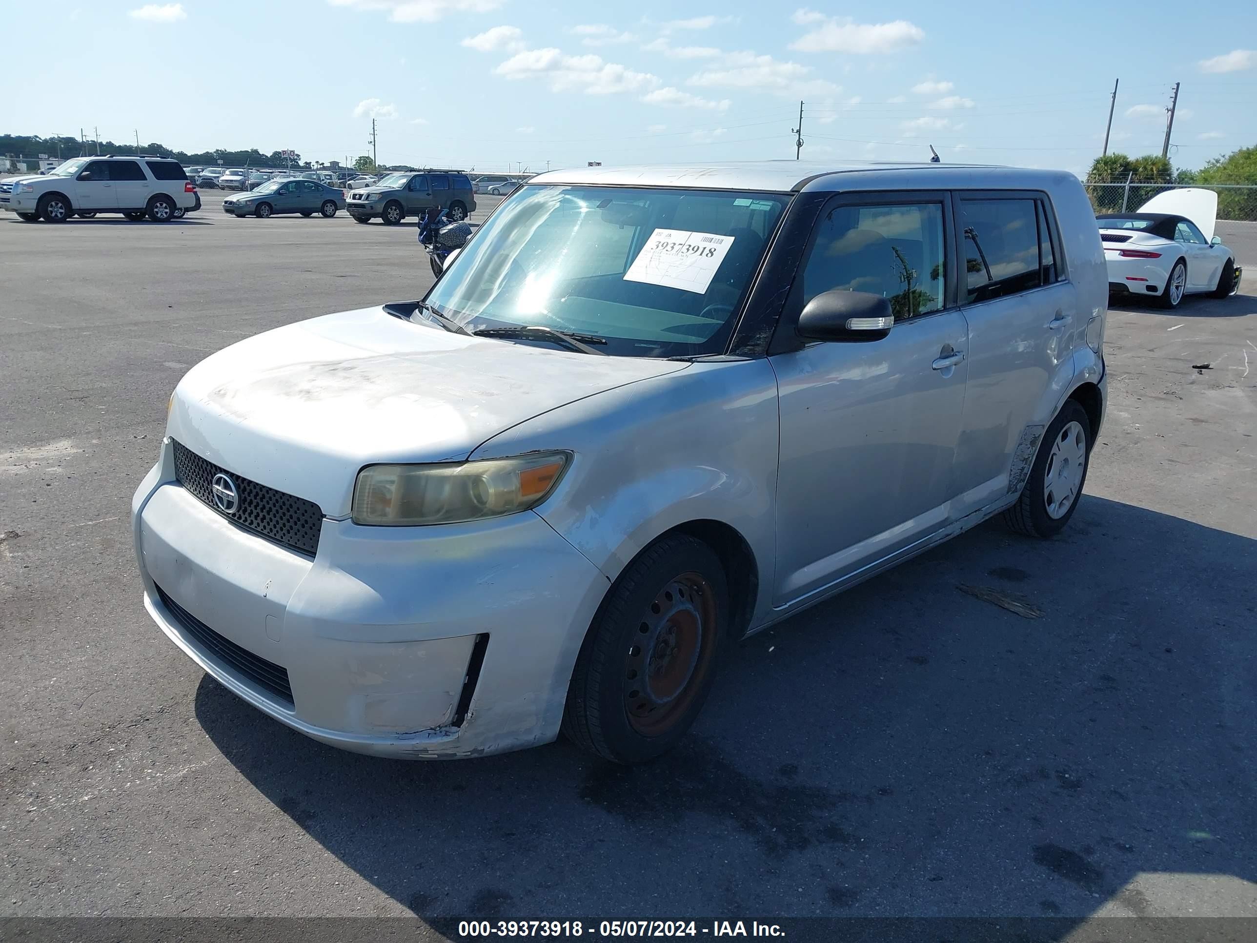 Photo 1 VIN: JTLKE50E281029108 - SCION XB 