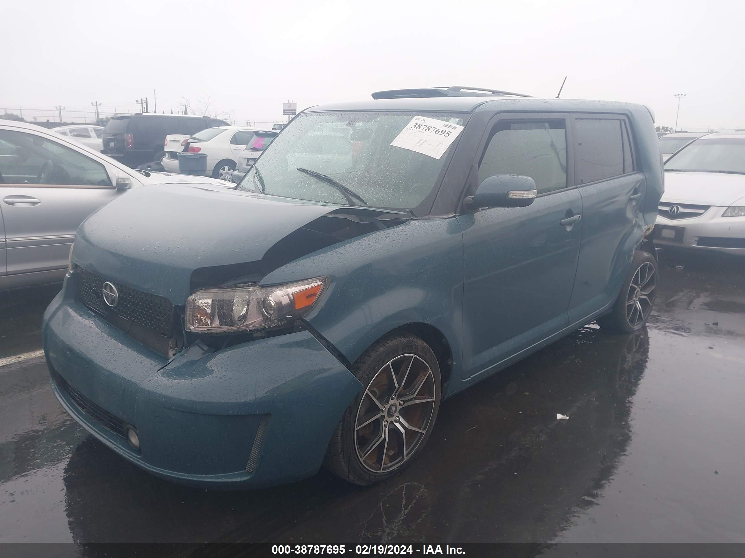 Photo 1 VIN: JTLKE50E481010284 - SCION XB 