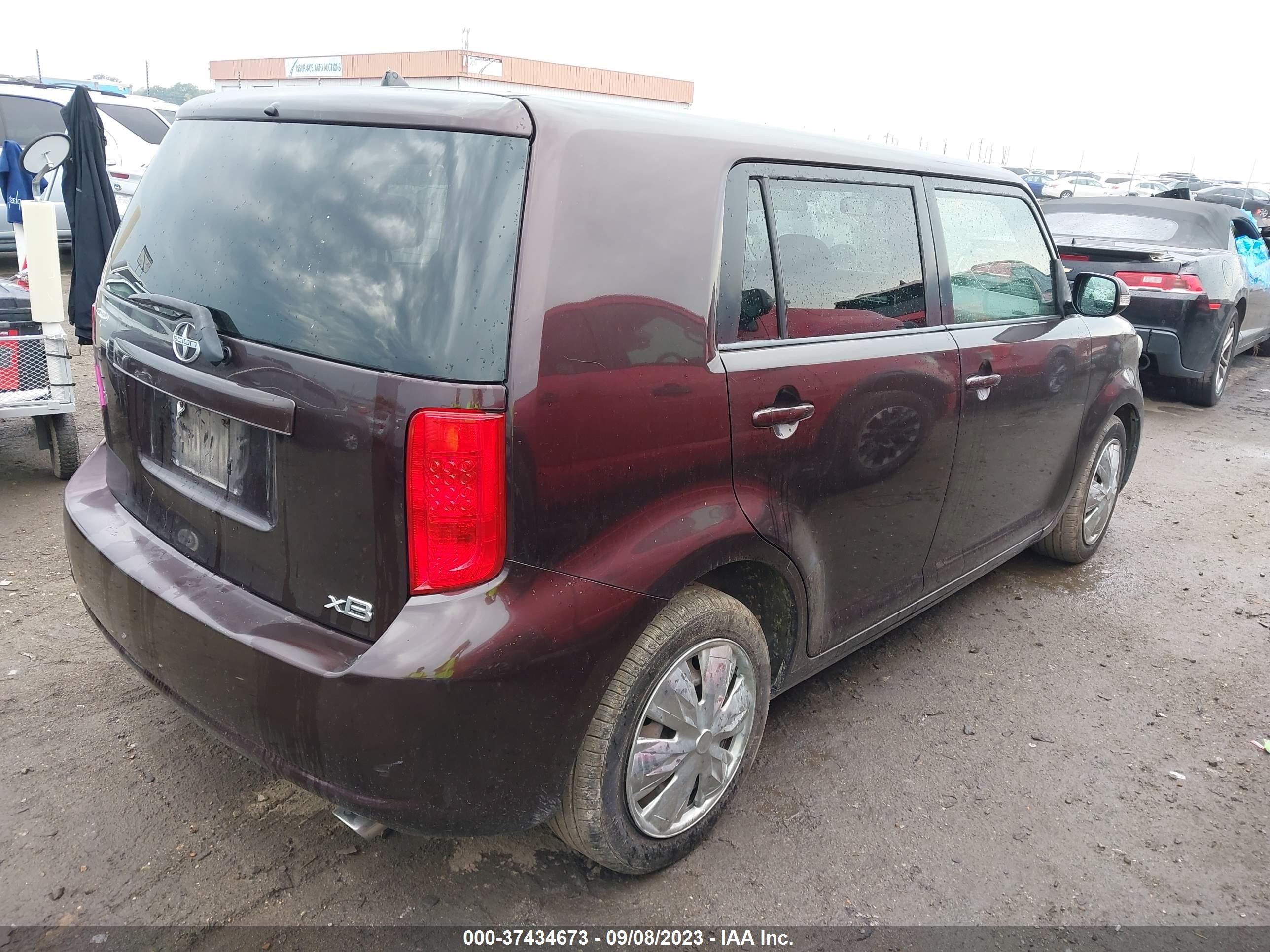 Photo 3 VIN: JTLKE50E481017090 - SCION XB 