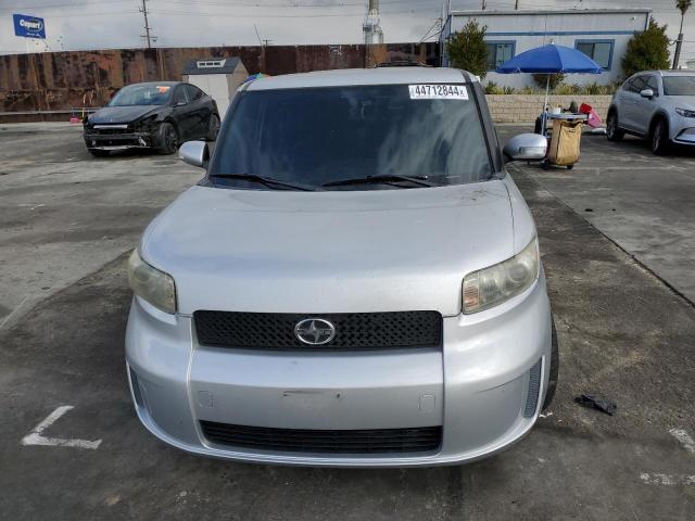 Photo 4 VIN: JTLKE50E481041017 - TOYOTA SCION 