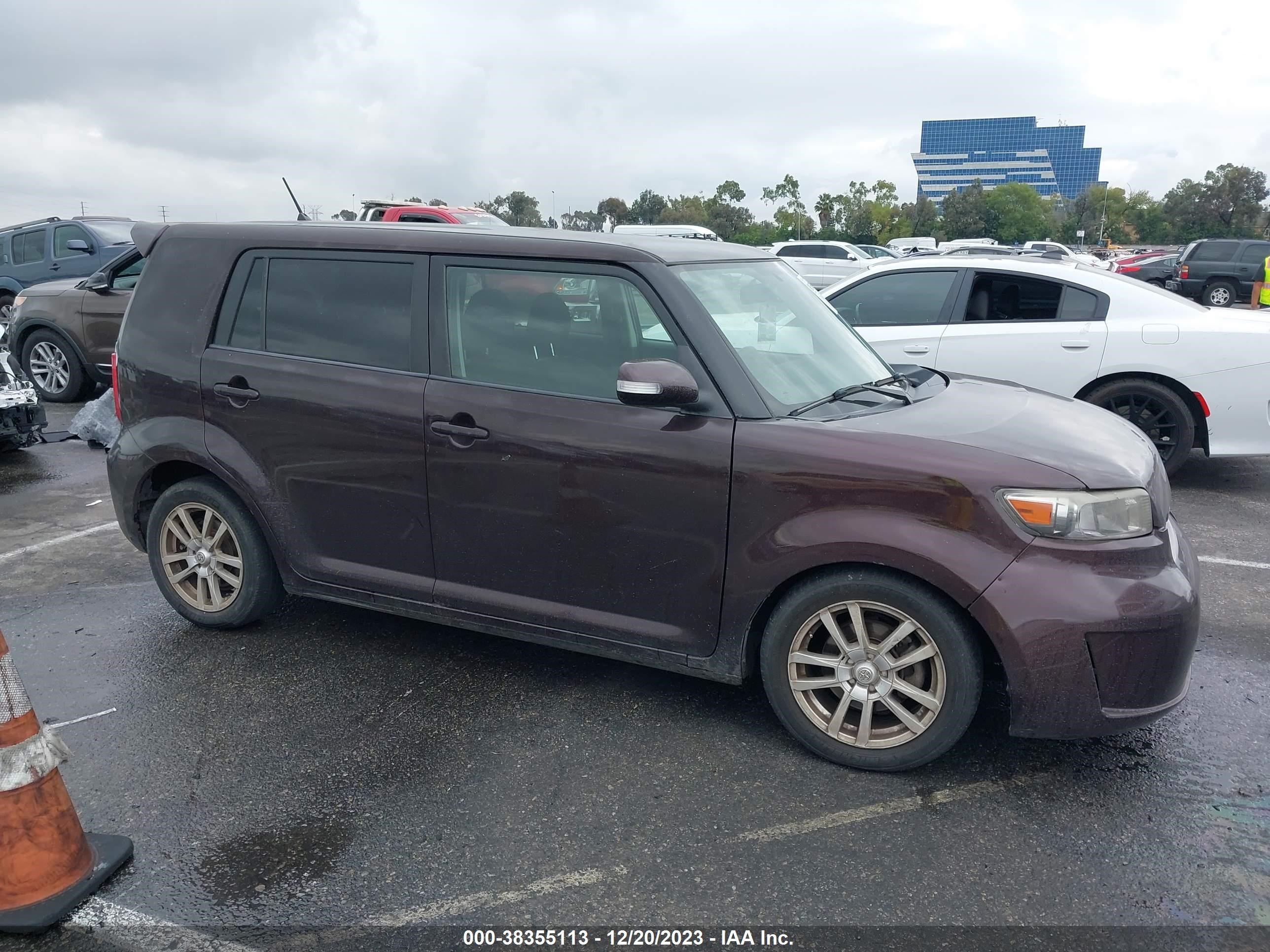 Photo 12 VIN: JTLKE50E481058979 - SCION XB 