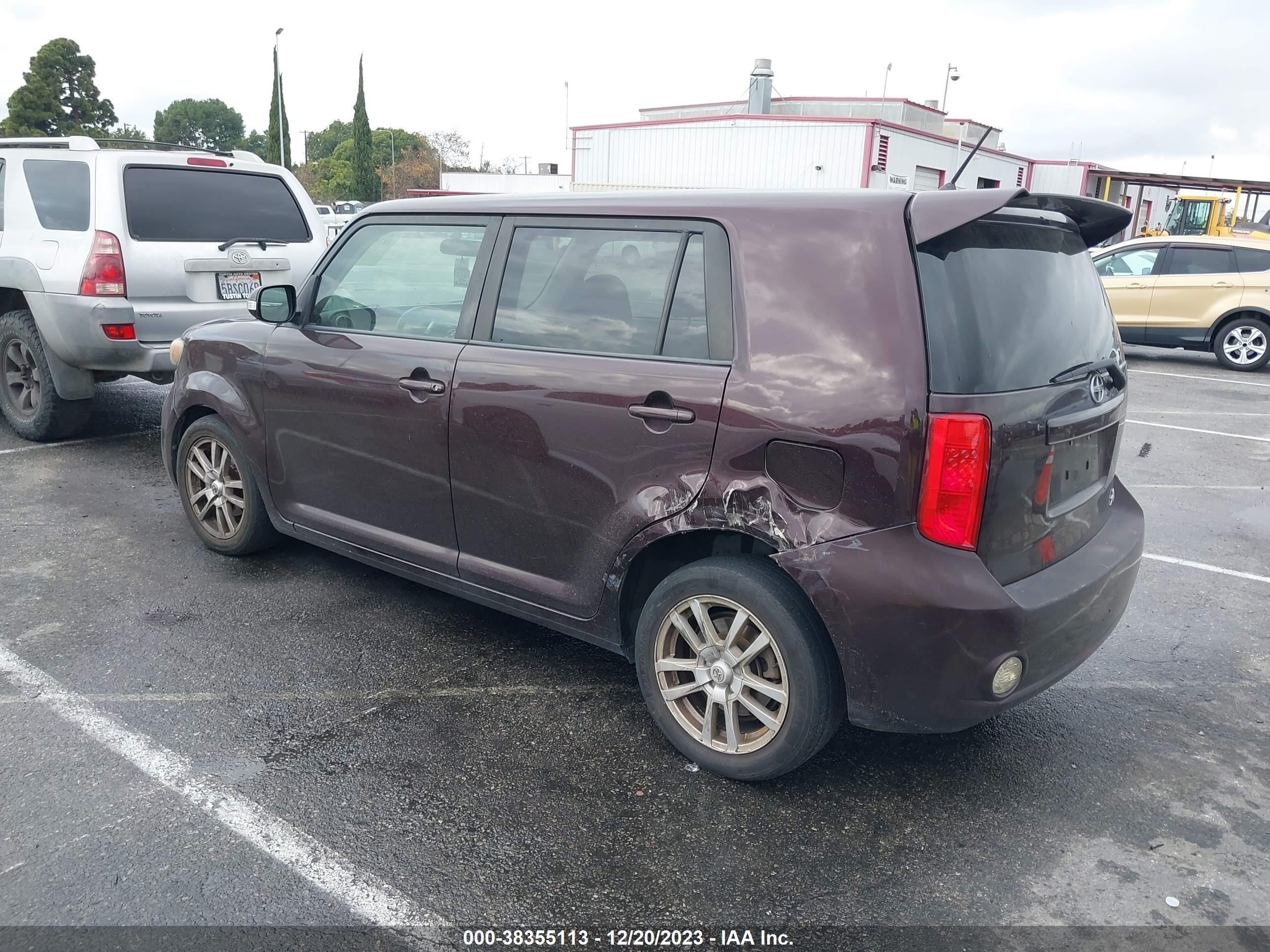 Photo 2 VIN: JTLKE50E481058979 - SCION XB 