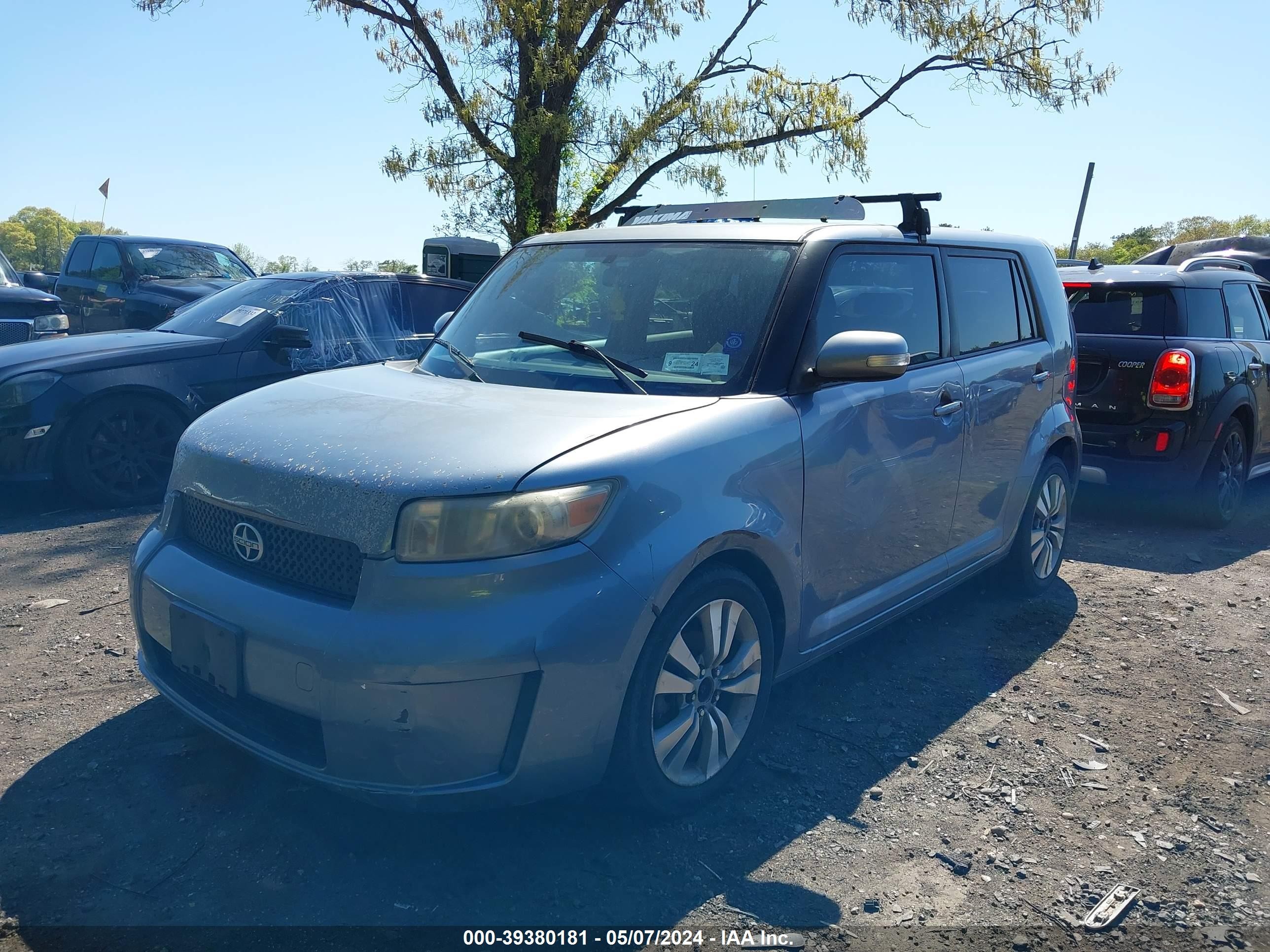 Photo 2 VIN: JTLKE50E491070941 - SCION XB 