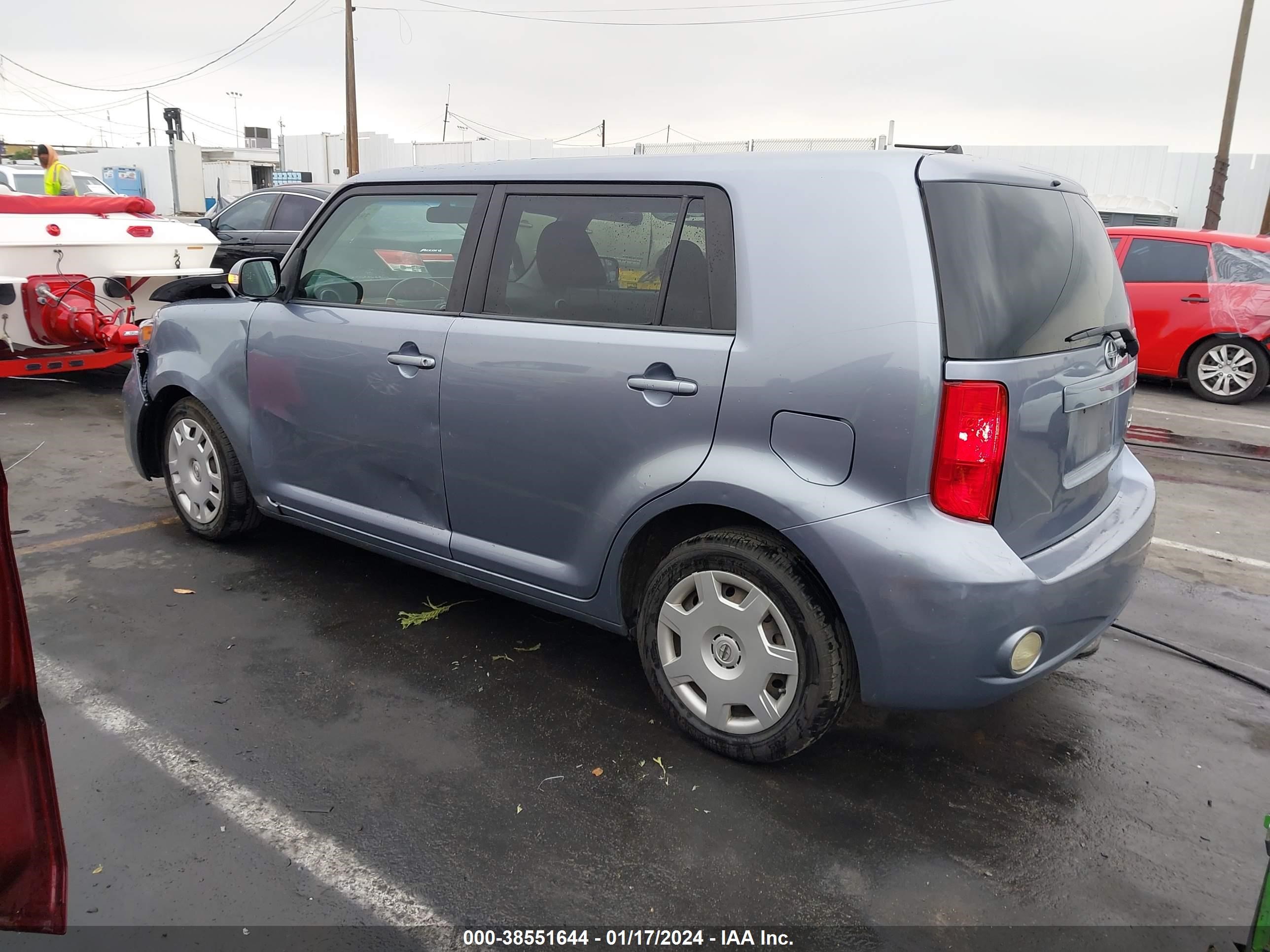 Photo 2 VIN: JTLKE50E491079851 - SCION XB 