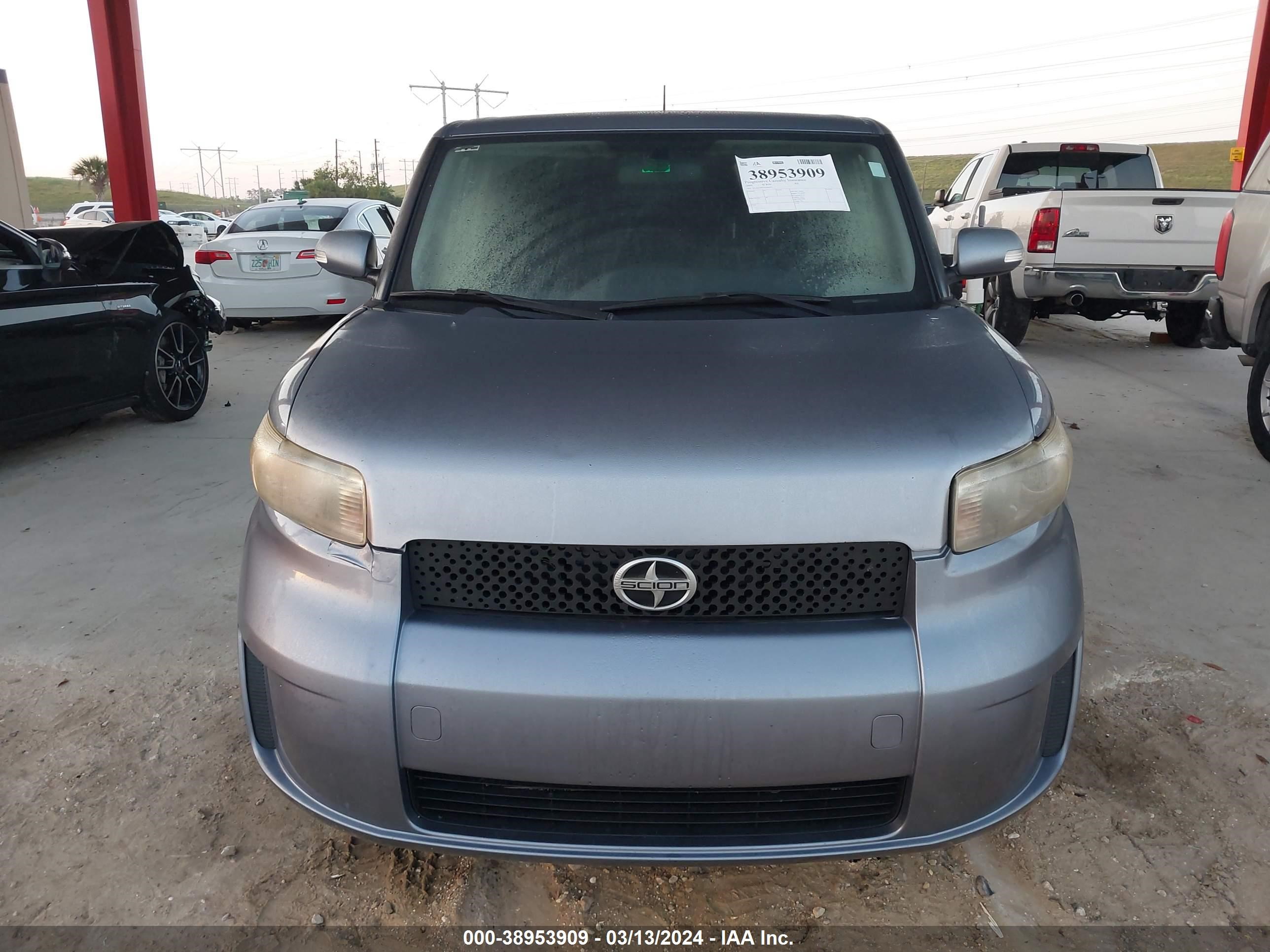 Photo 11 VIN: JTLKE50E591066221 - SCION XB 