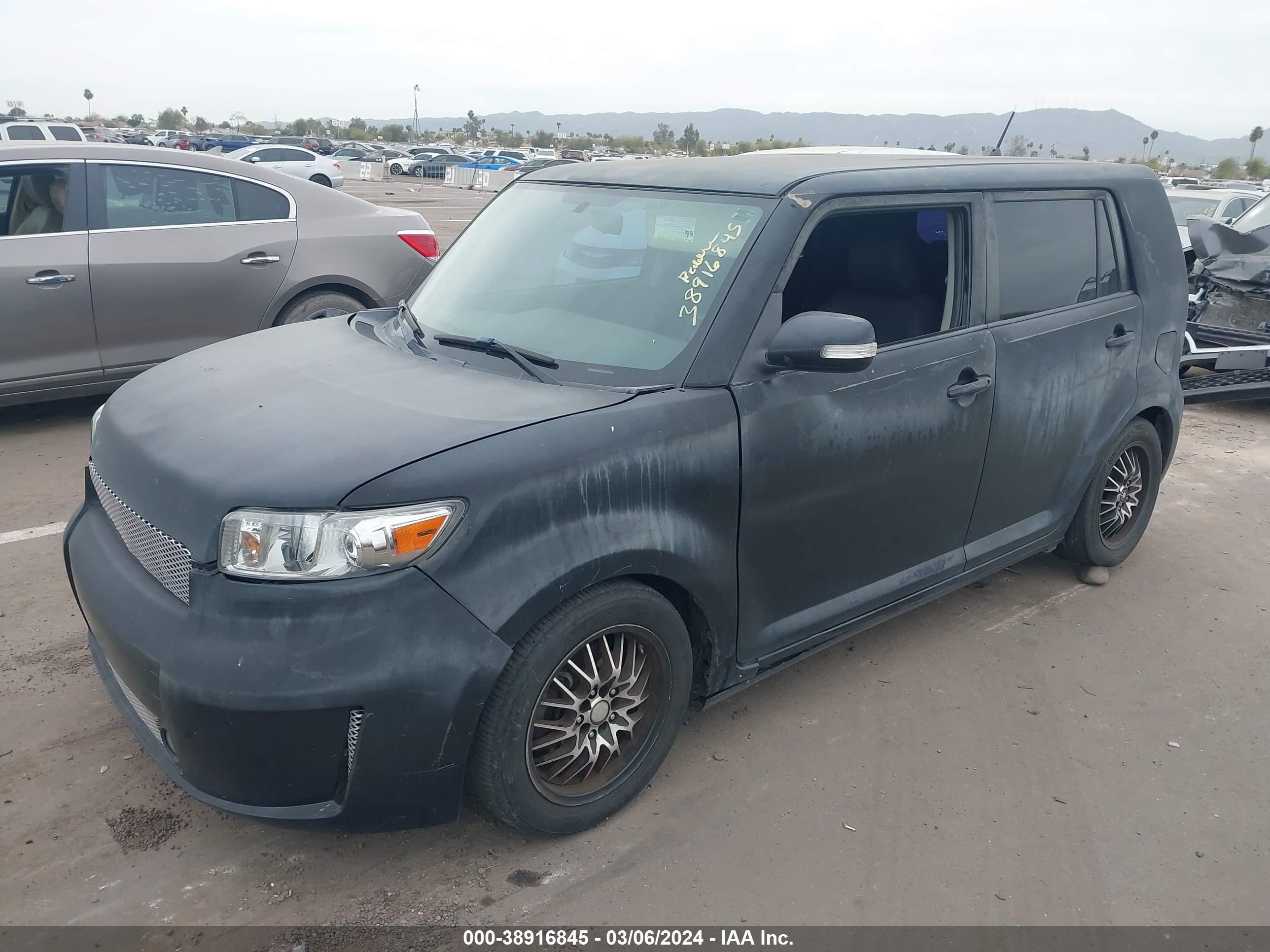 Photo 1 VIN: JTLKE50E681053721 - SCION XB 