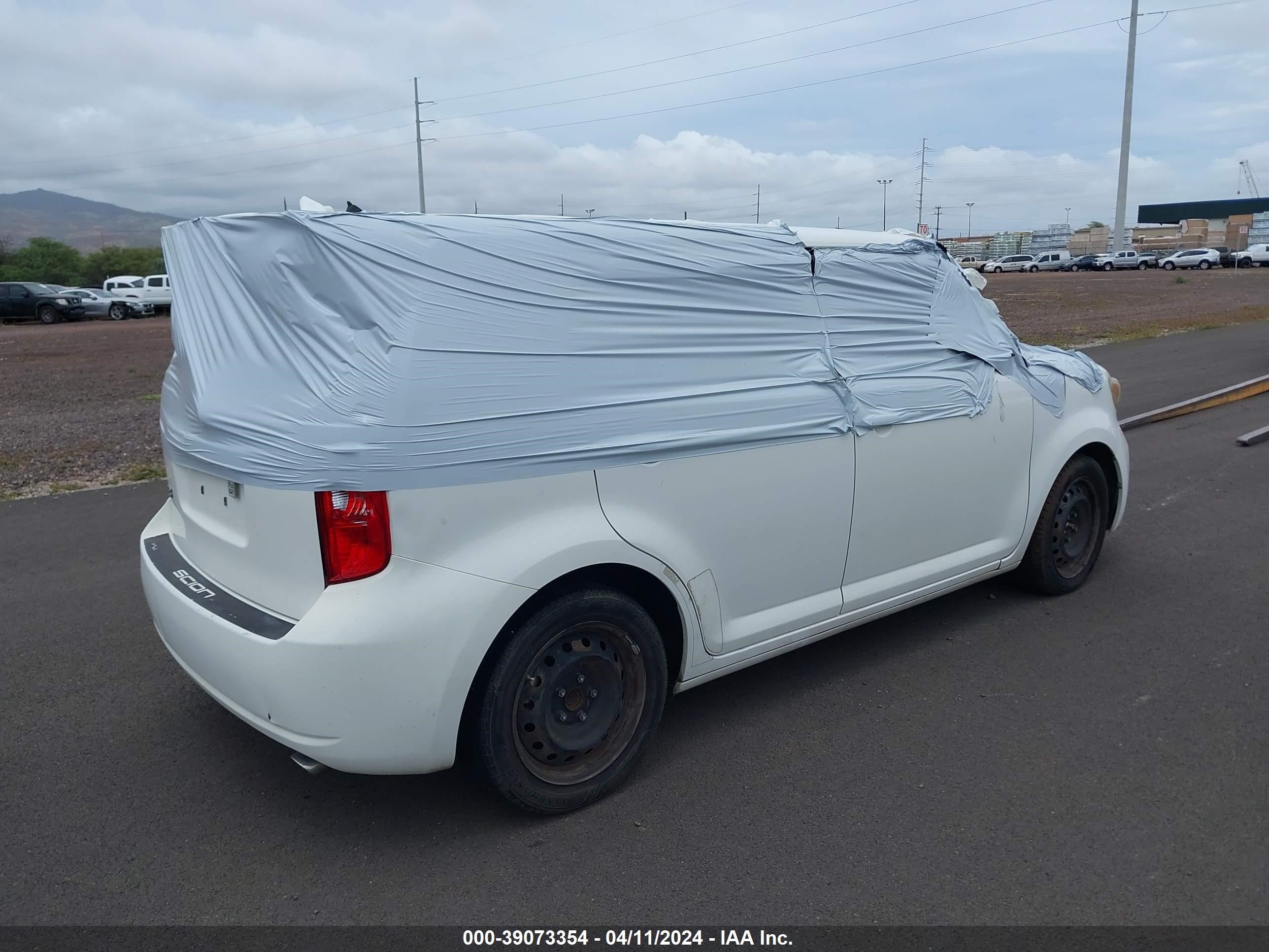 Photo 3 VIN: JTLKE50E691081438 - SCION XB 