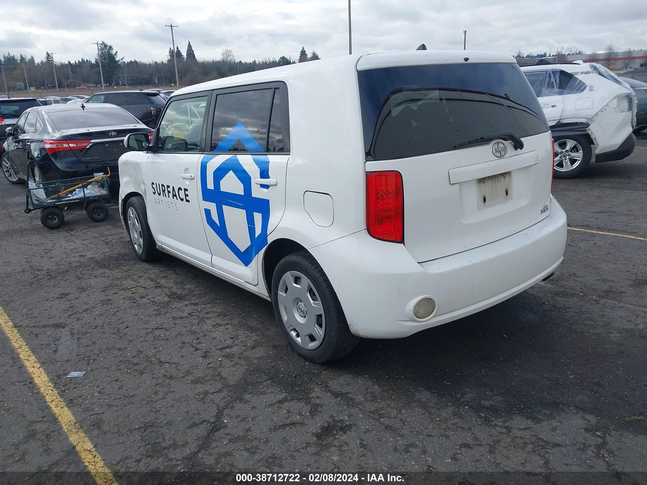 Photo 2 VIN: JTLKE50E691091807 - SCION XB 