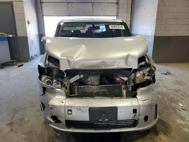 Photo 4 VIN: JTLKE50E781007637 - TOYOTA SCION 