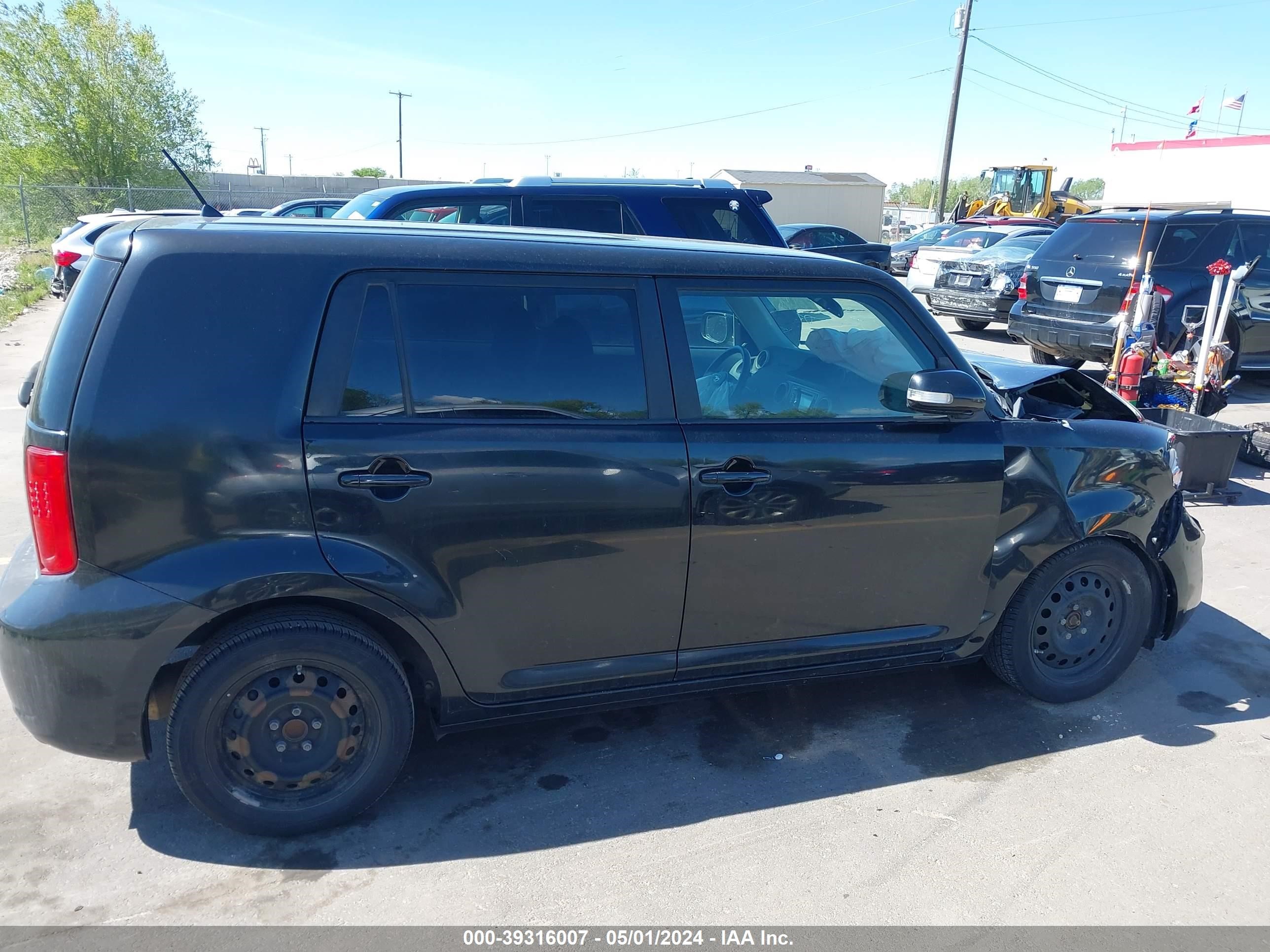 Photo 12 VIN: JTLKE50E791067290 - SCION XB 