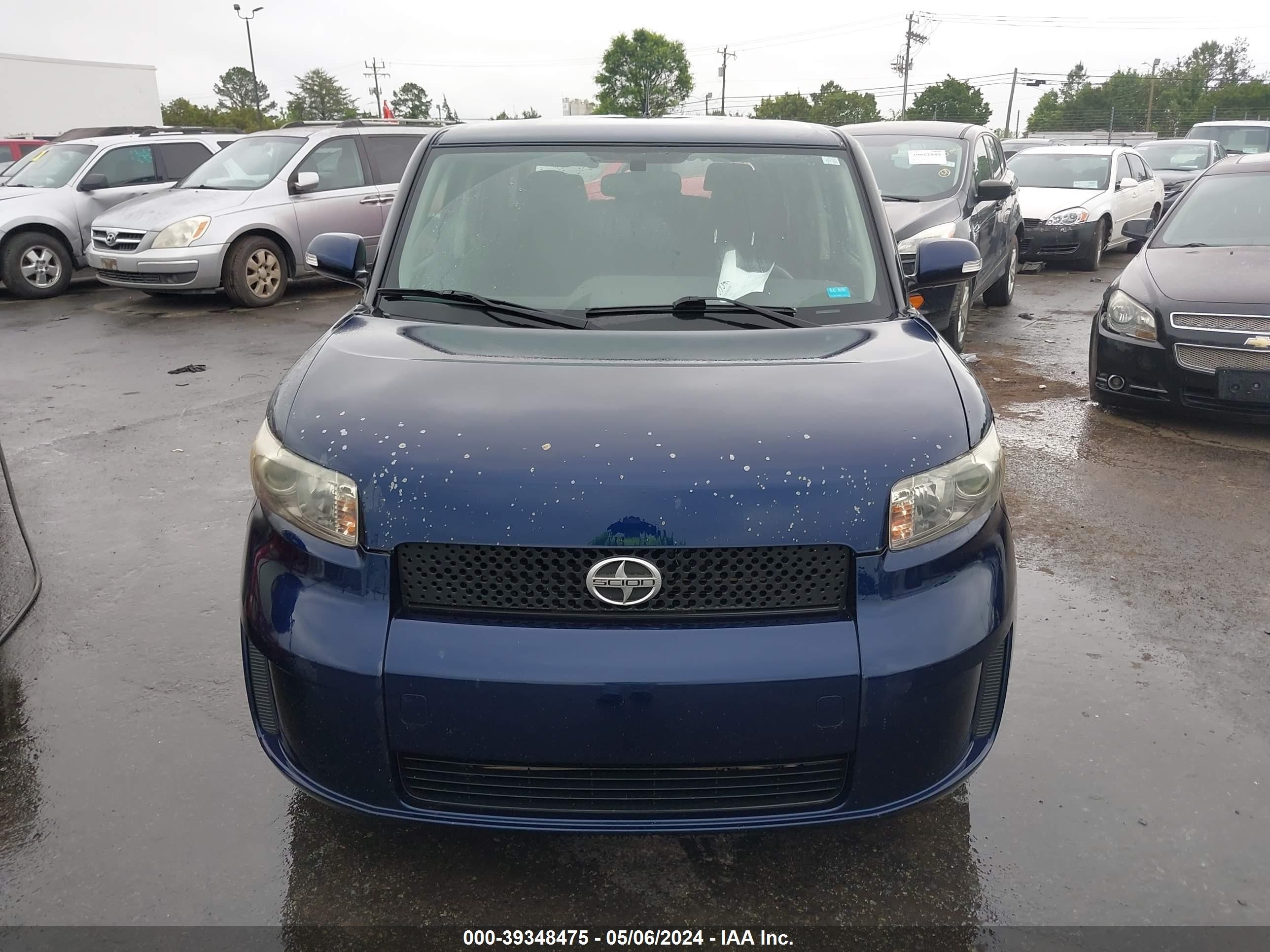Photo 12 VIN: JTLKE50E881002933 - SCION XB 