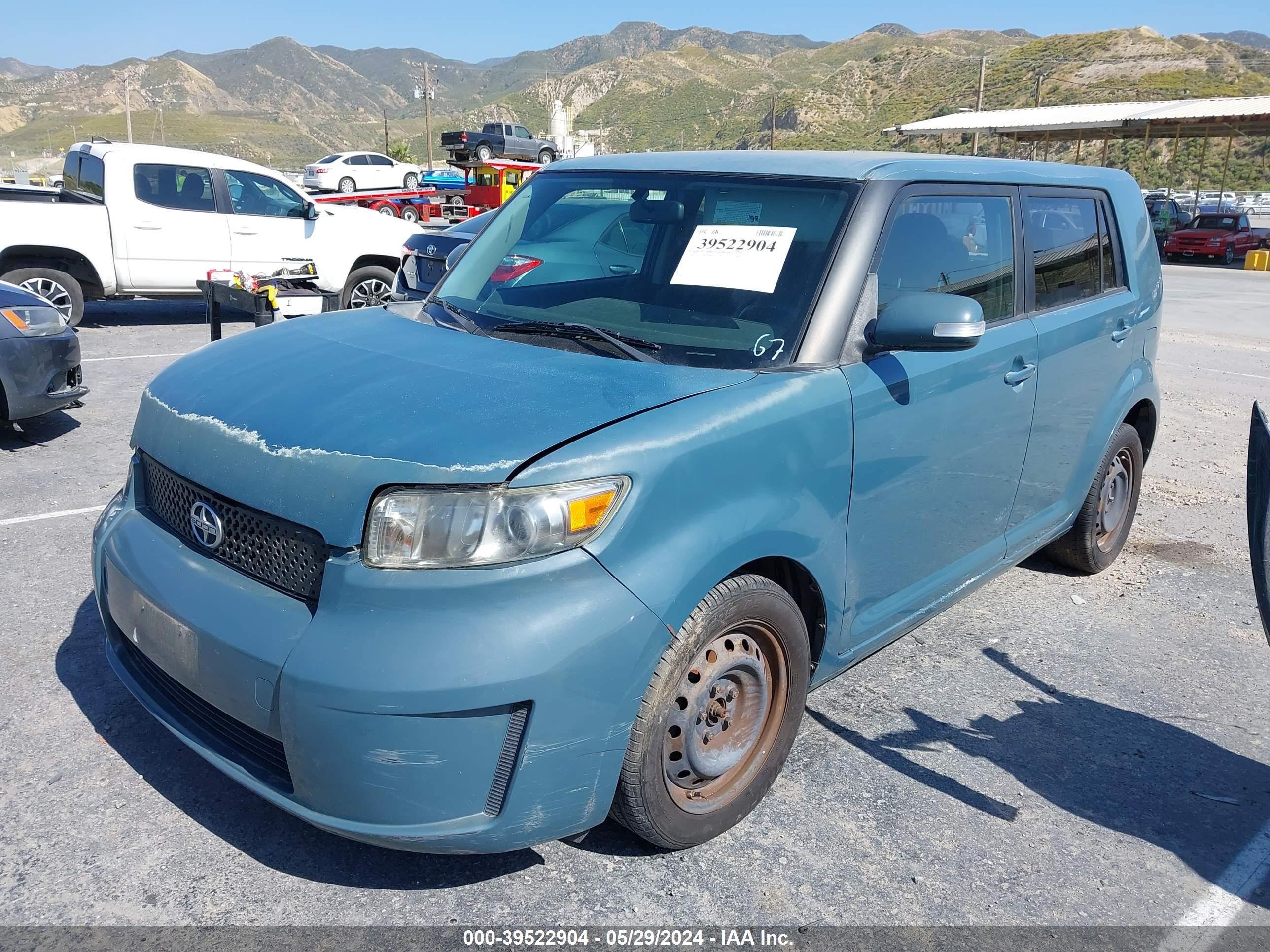 Photo 1 VIN: JTLKE50E881011969 - SCION XB 