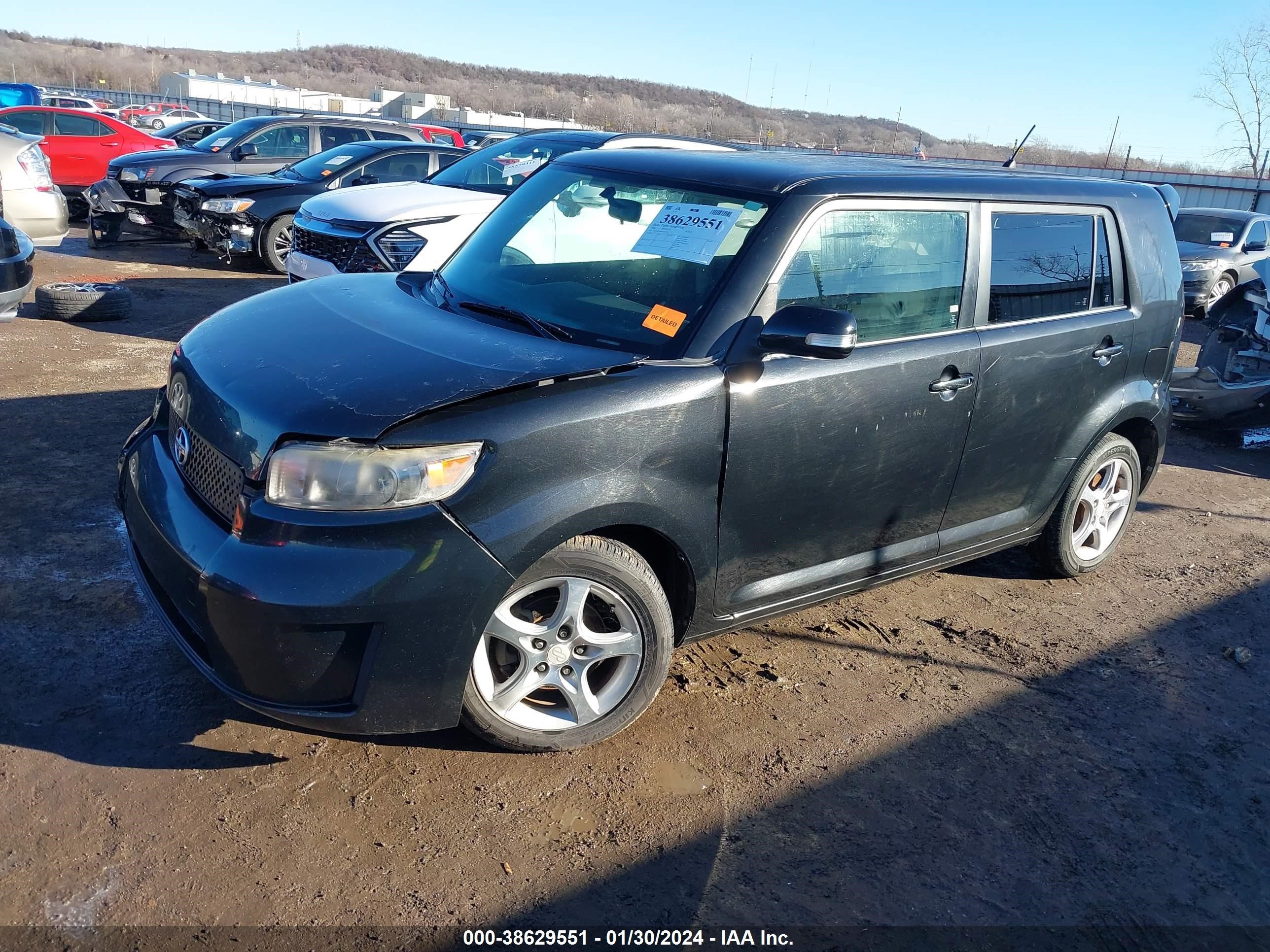 Photo 1 VIN: JTLKE50E881015276 - SCION XB 