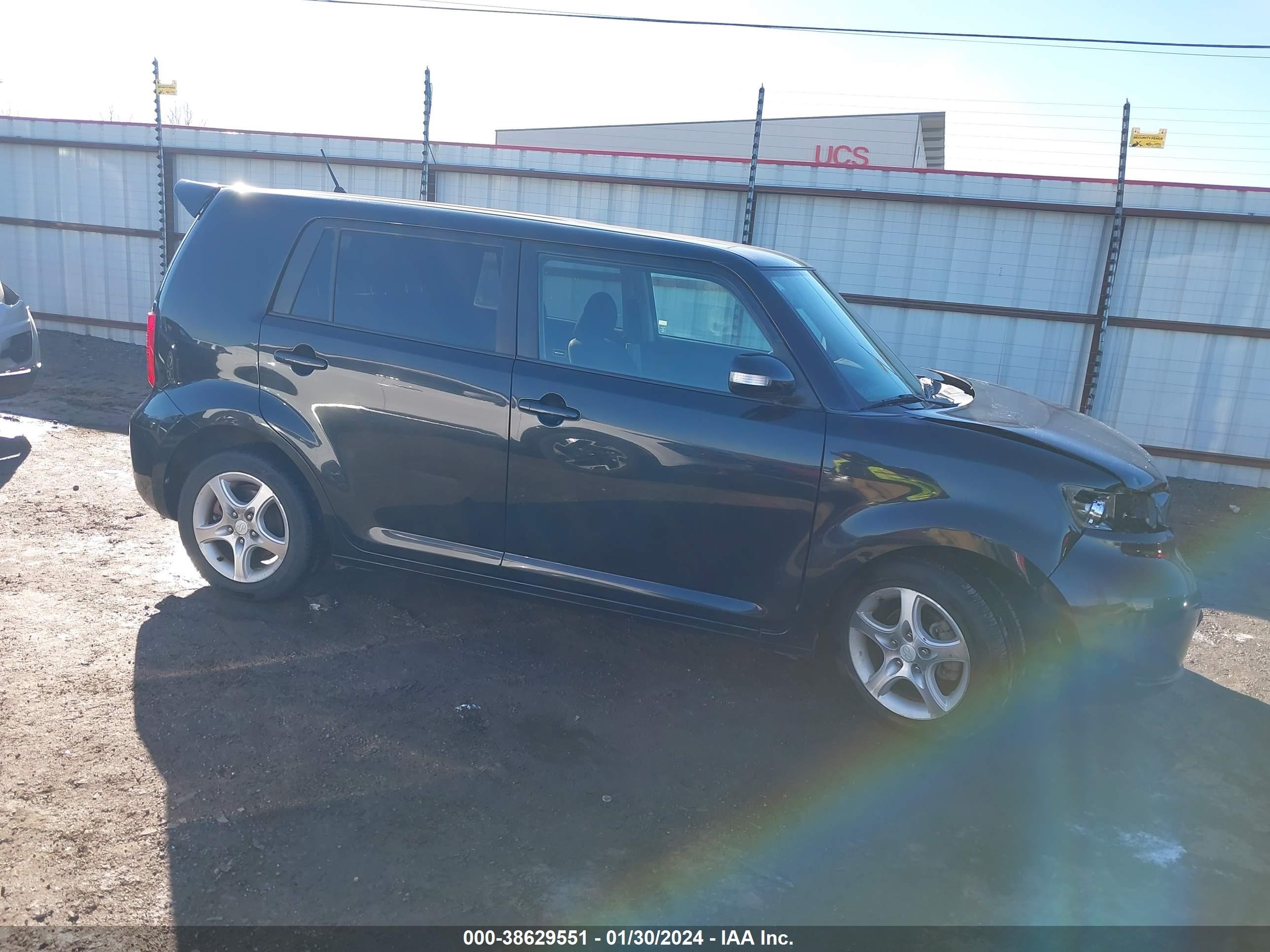 Photo 12 VIN: JTLKE50E881015276 - SCION XB 