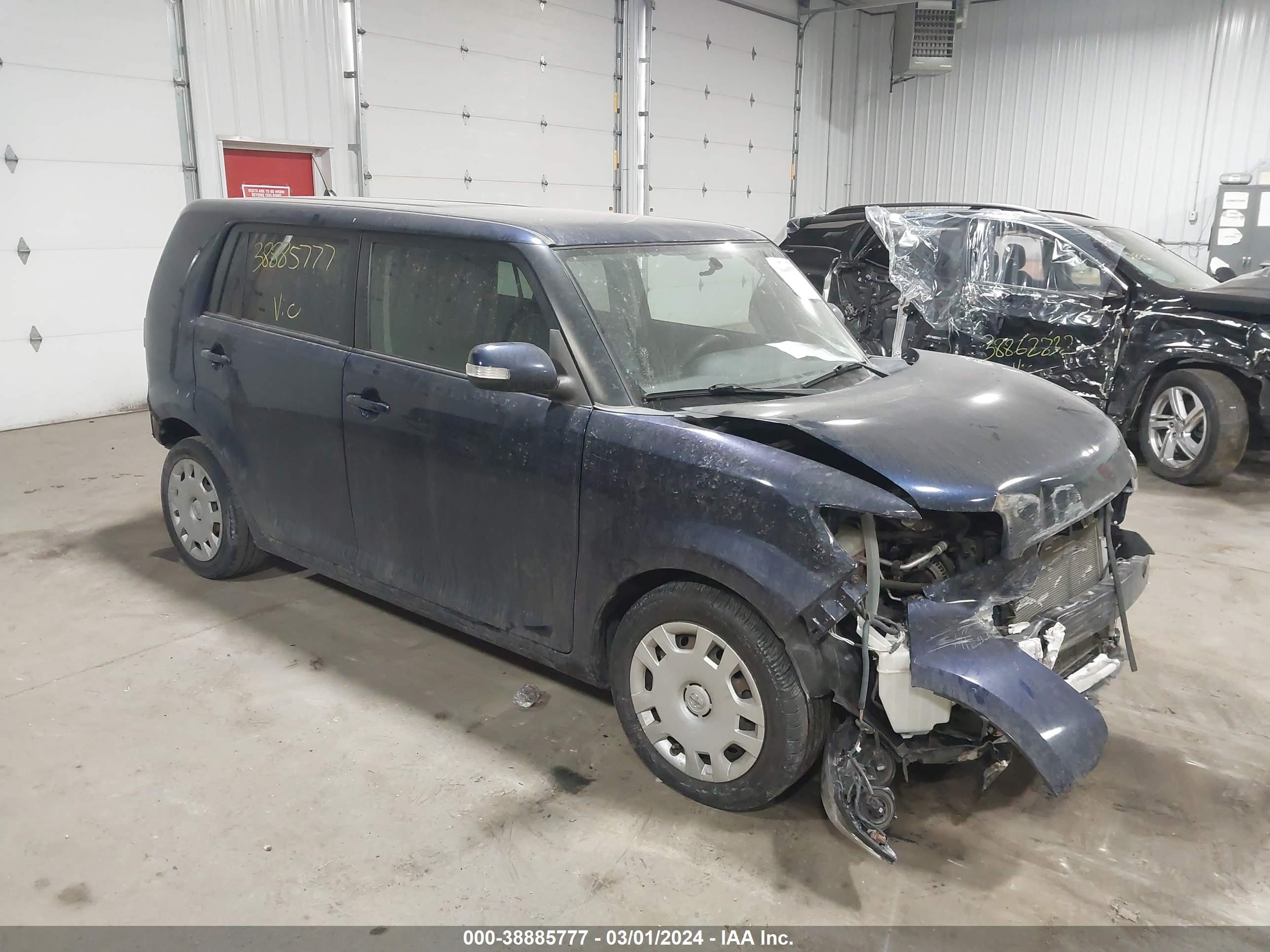 Photo 0 VIN: JTLKE50E881021675 - SCION XB 