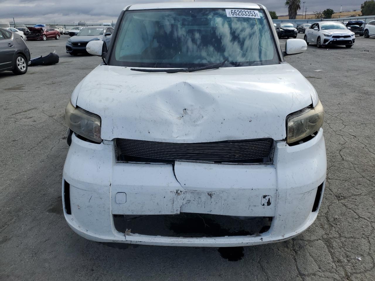 Photo 4 VIN: JTLKE50E881025970 - SCION XB 