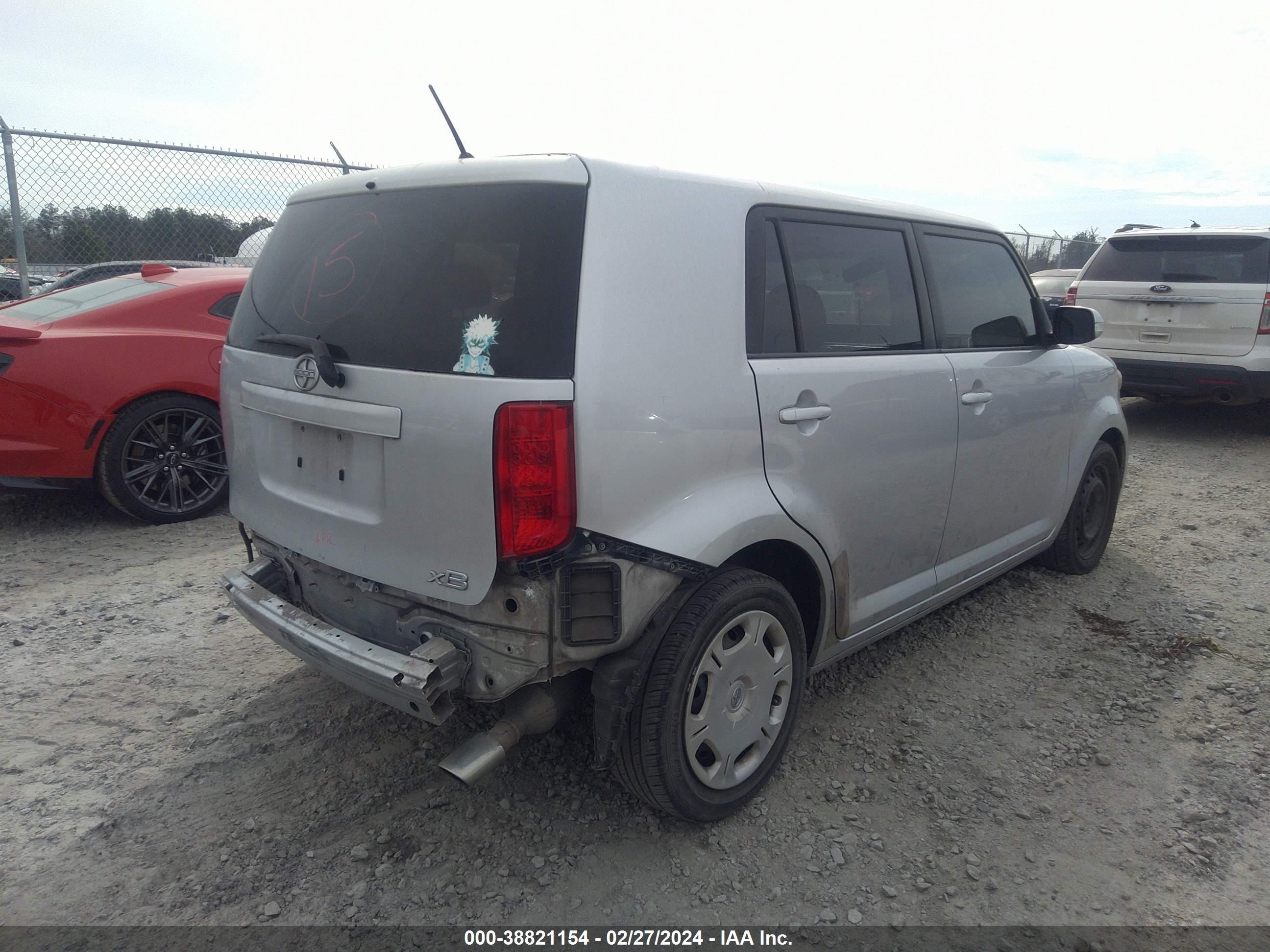 Photo 3 VIN: JTLKE50E891074345 - SCION XB 