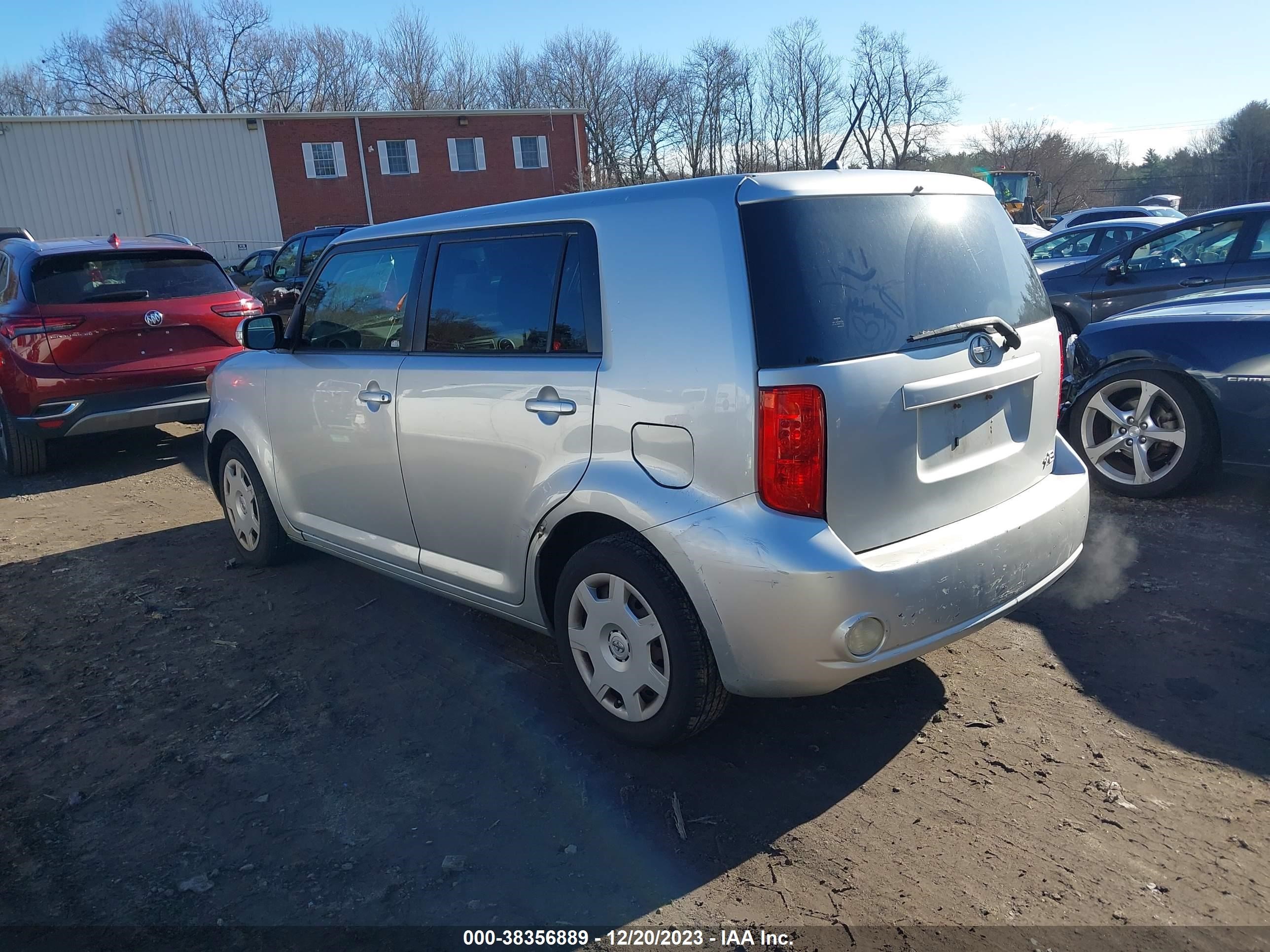 Photo 2 VIN: JTLKE50E891082848 - SCION XB 