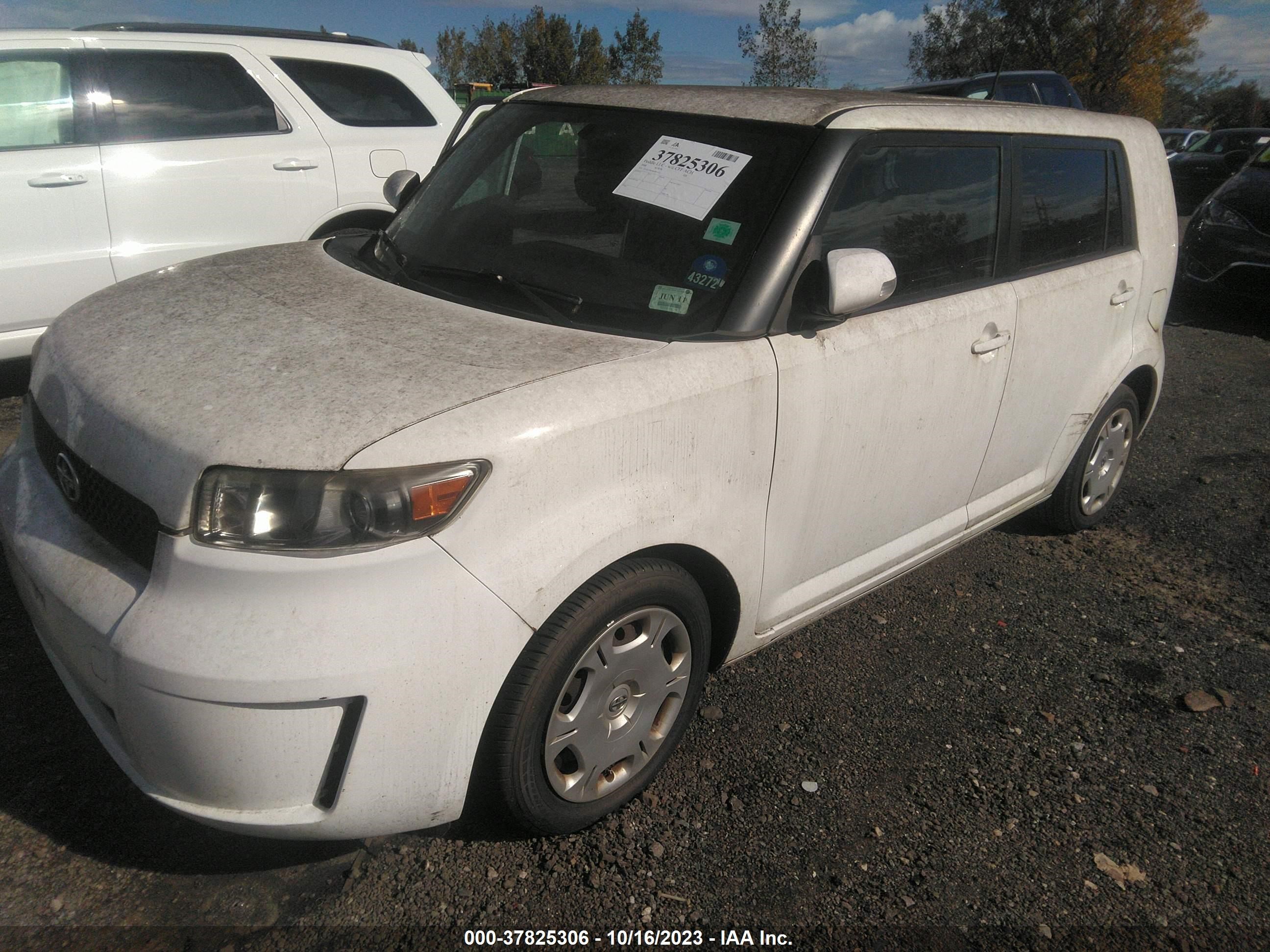 Photo 1 VIN: JTLKE50E981003122 - SCION XB 