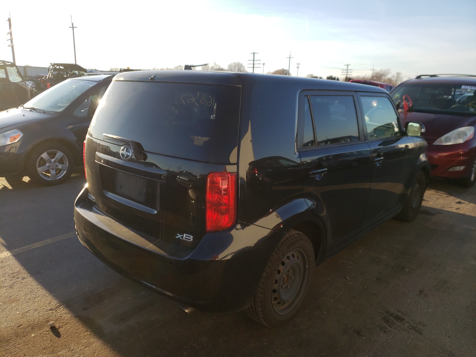 Photo 3 VIN: JTLKE50EX81002285 - TOYOTA SCION XB 