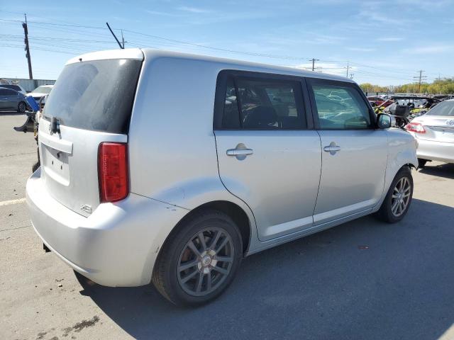 Photo 2 VIN: JTLKE50EX81028613 - TOYOTA SCION XB 